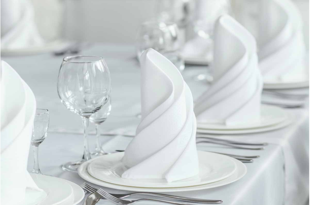 Understanding Linen Hire Services - Luxurious Linen